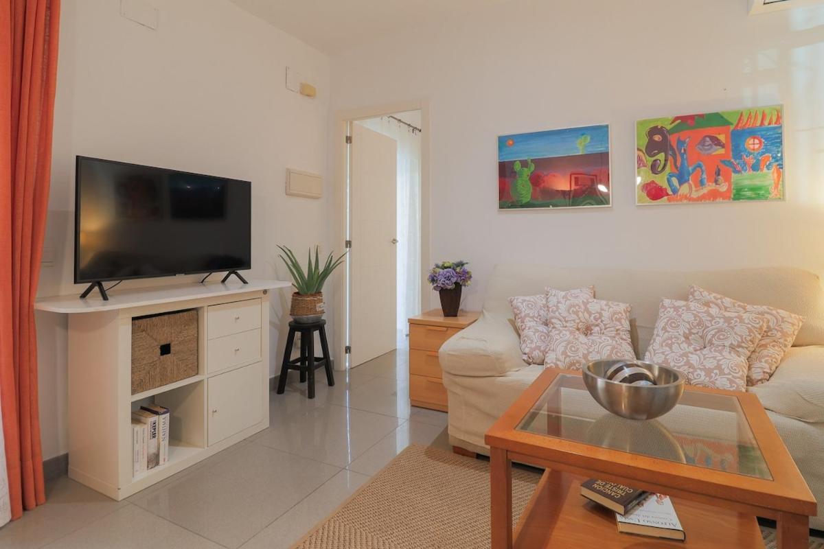 C52 - Seaside 2 Bedrooms By The Center Málaga Kültér fotó